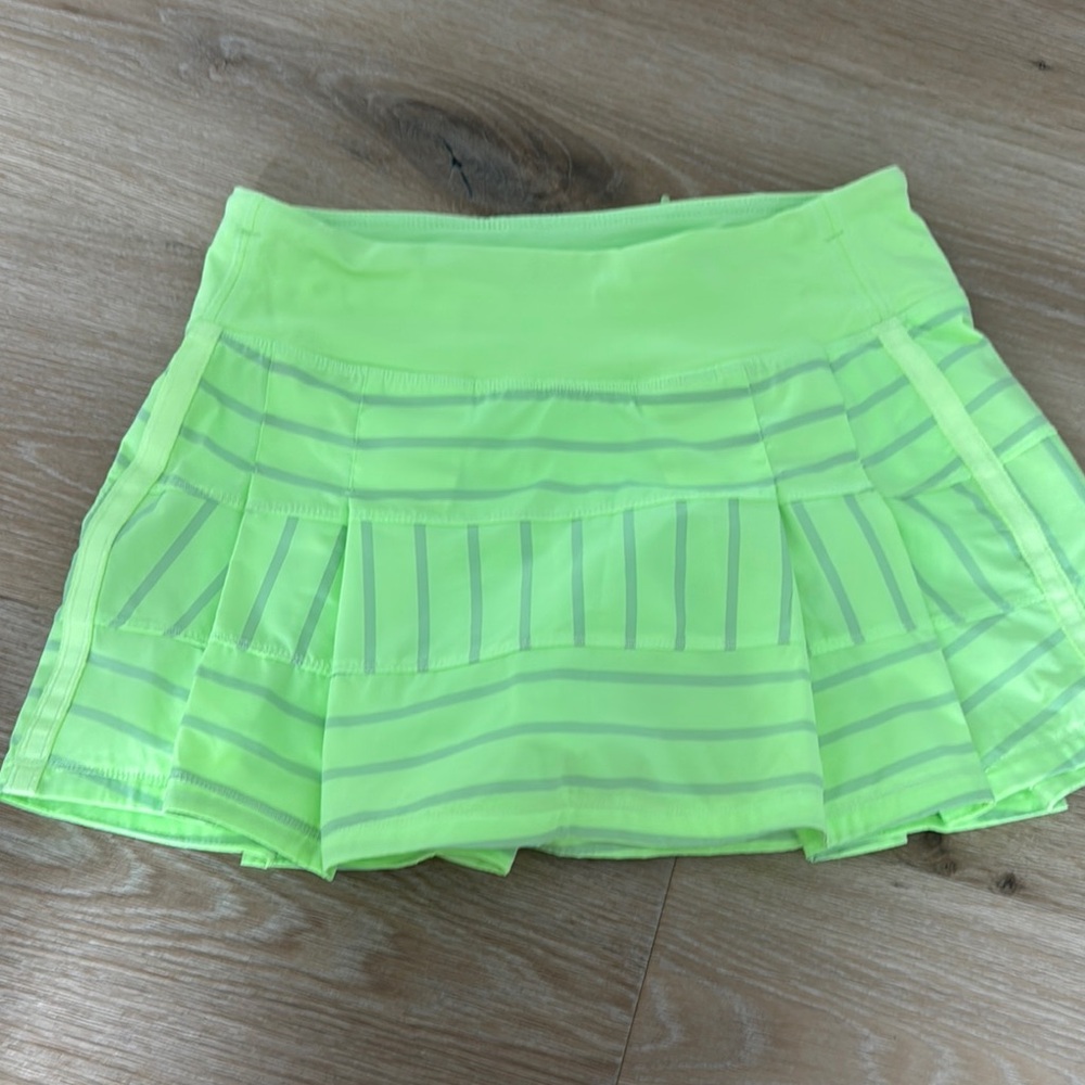Lululemon Neon Green tennis Skirt